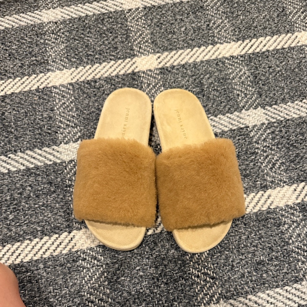Jenni Kayne Shearling Sandals Sz 38
